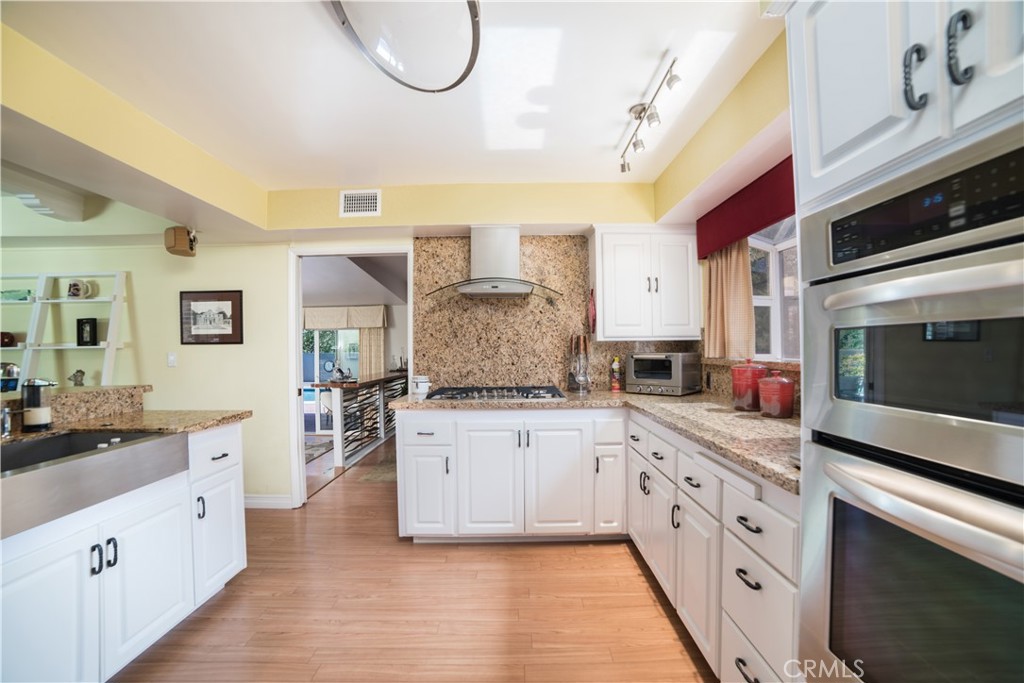 2372 W. Silver Tree Road