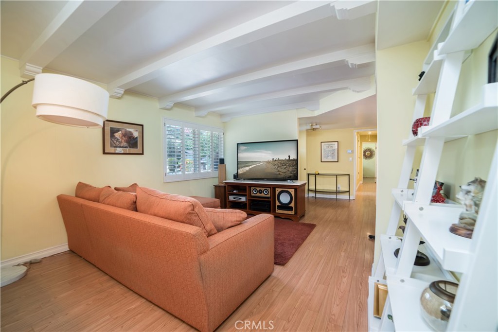 2372 W. Silver Tree Road
