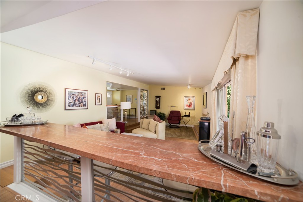 2372 W. Silver Tree Road
