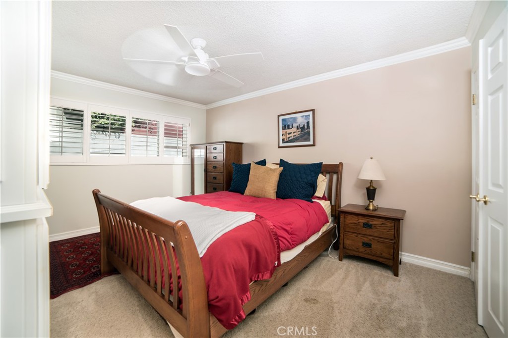 2372 W. Silver Tree Road