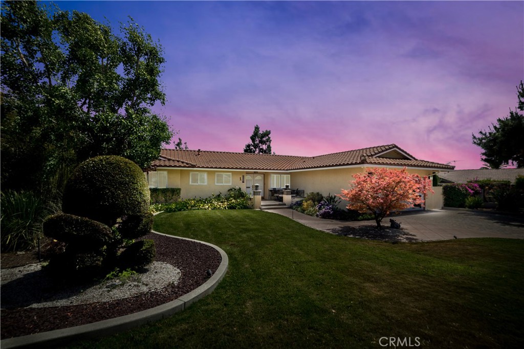 2372 W. Silver Tree Road