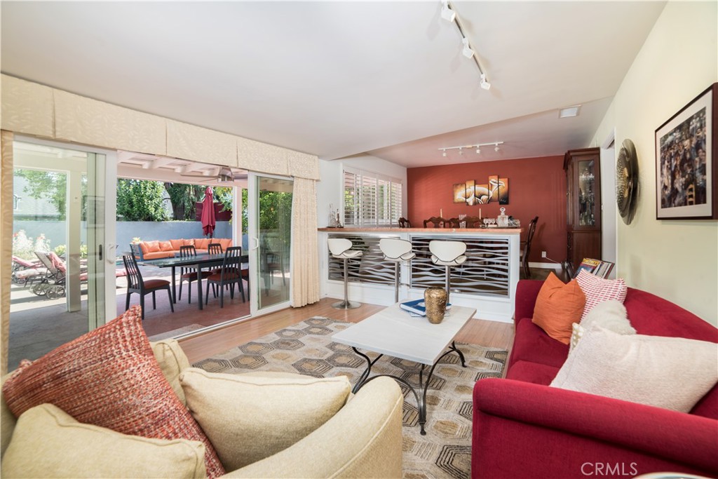 2372 W. Silver Tree Road