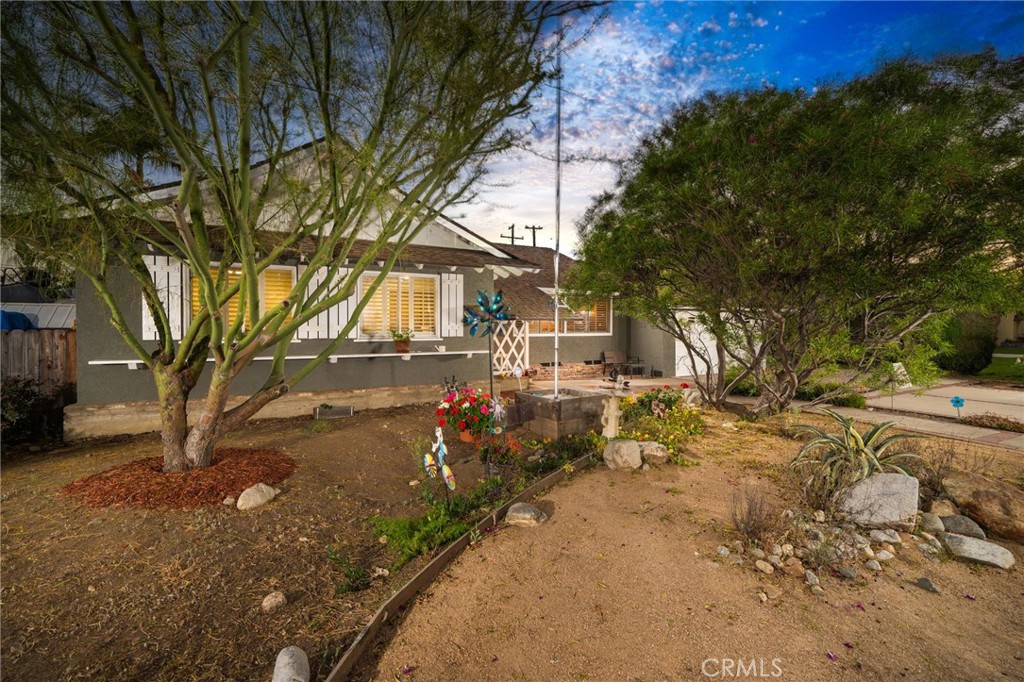464 Cinderella Drive
