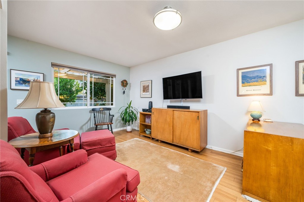 455 Champlain Drive