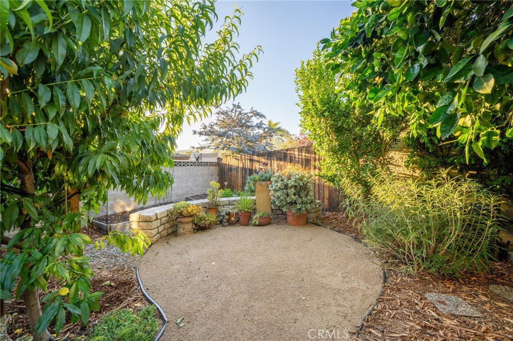 455 Champlain Drive