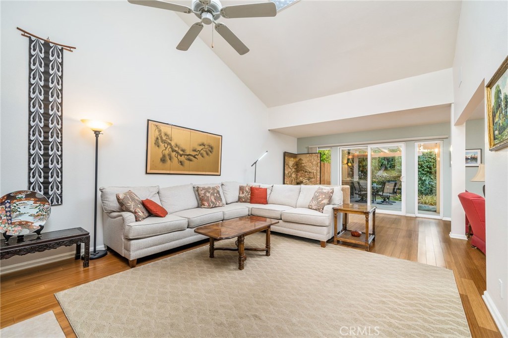 455 Champlain Drive