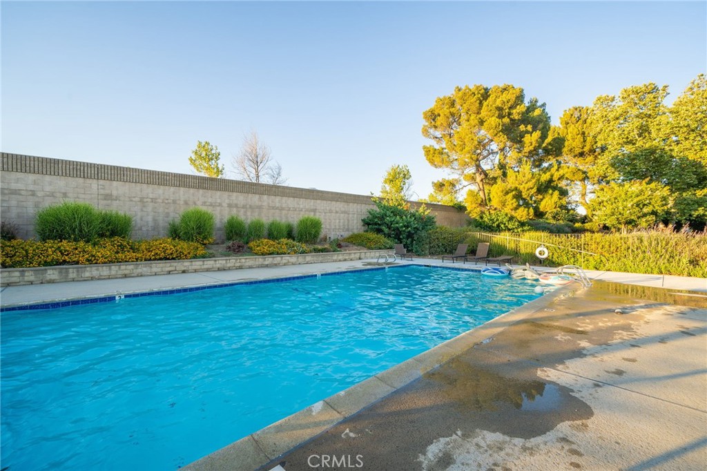 455 Champlain Drive