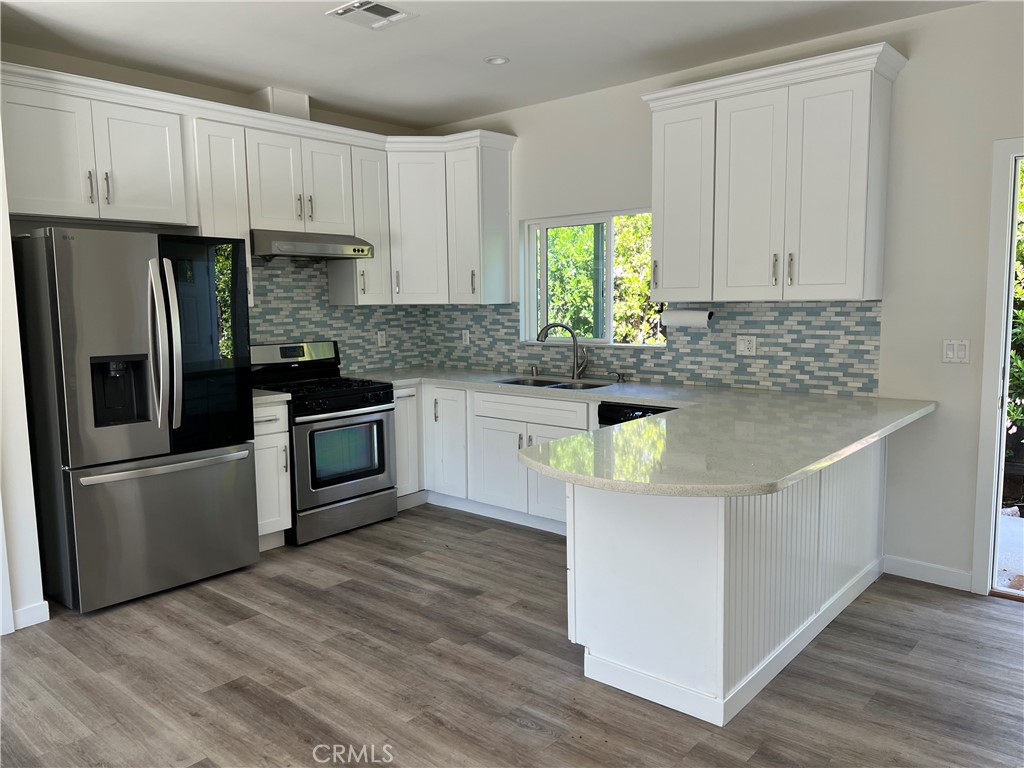 689 Clarion Place