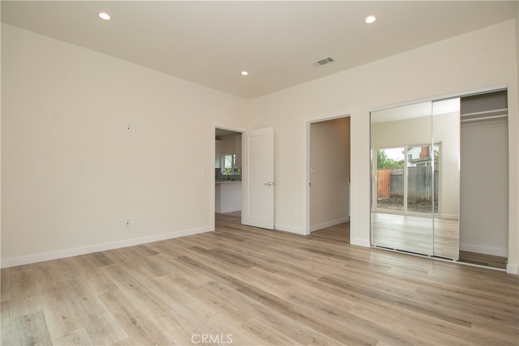 689 Clarion Place