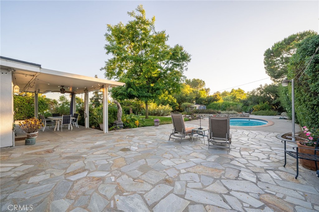 2945 N Rockmont Avenue