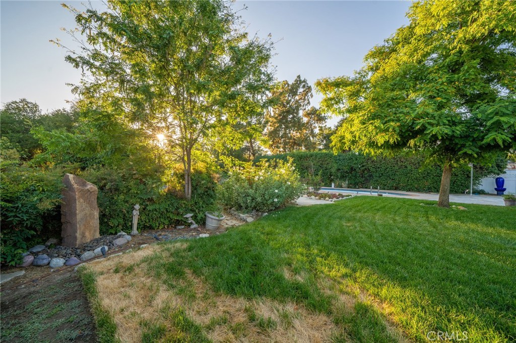 2945 N Rockmont Avenue