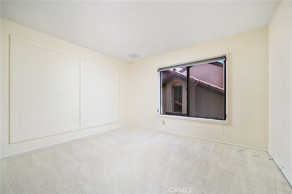 1433 Rust Court