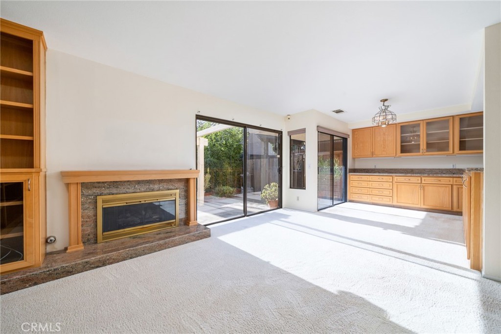 1433 Rust Court