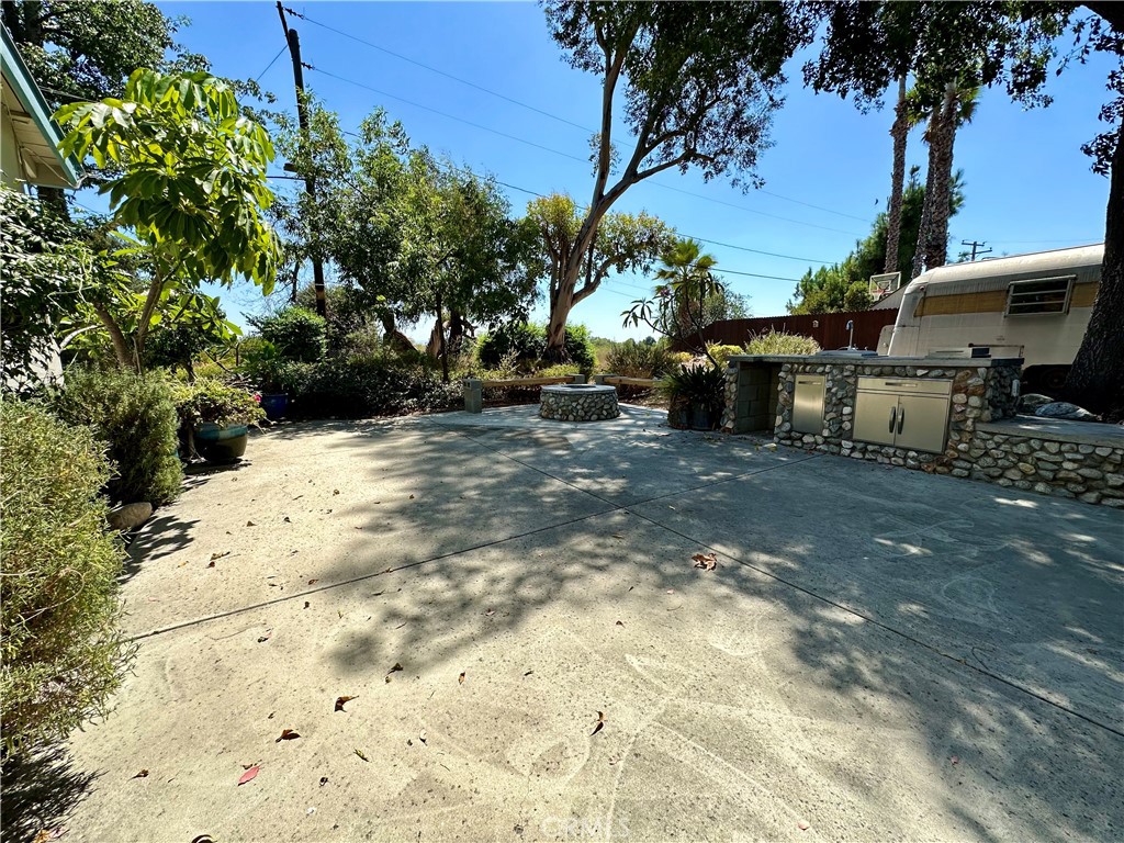 286 Blaisdell Drive