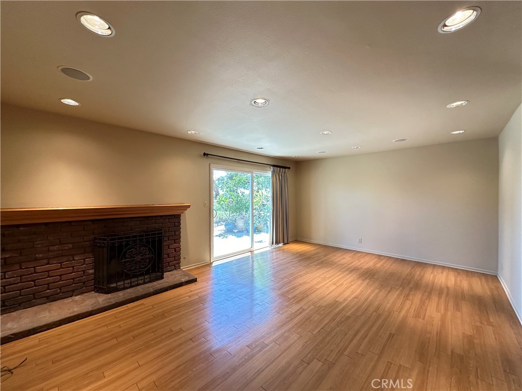 286 Blaisdell Drive