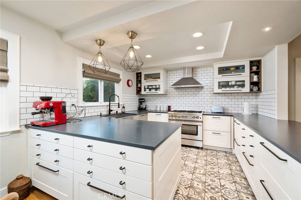 1853 Shenandoah Drive