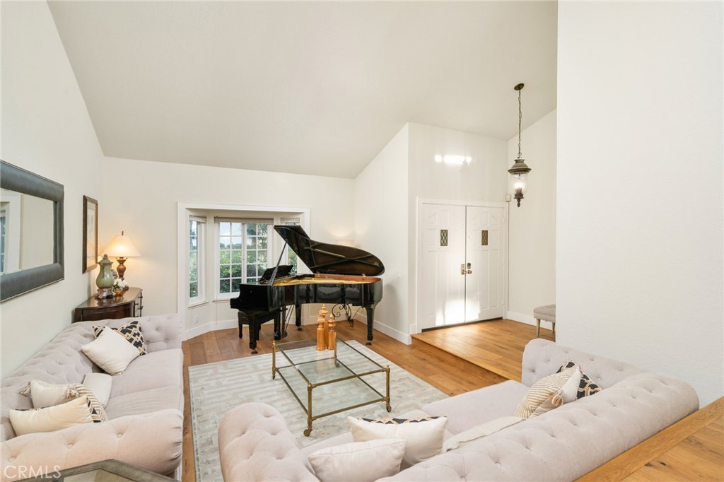 1853 Shenandoah Drive