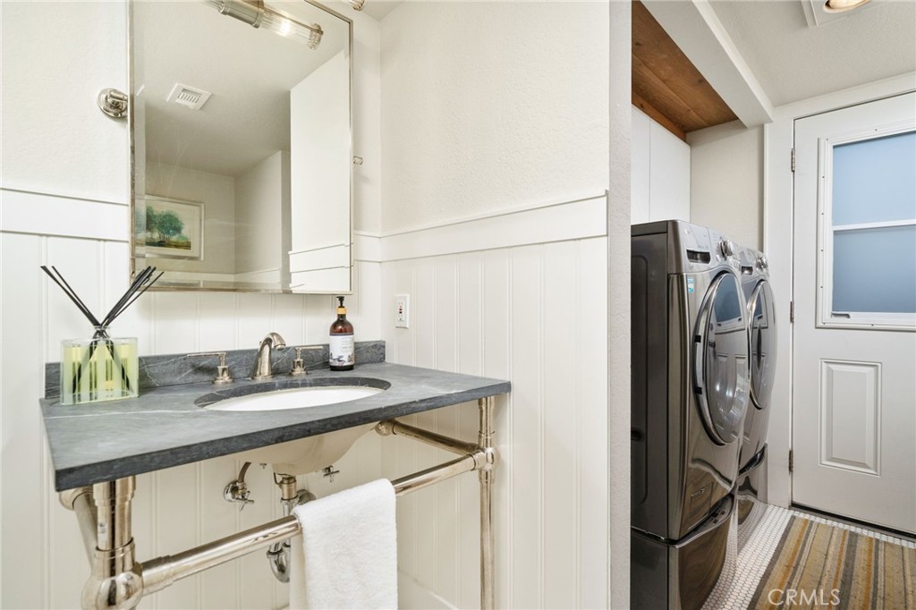 1853 Shenandoah Drive