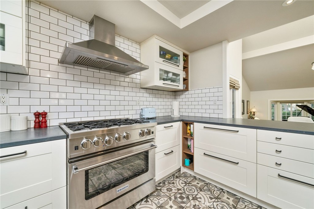 1853 Shenandoah Drive