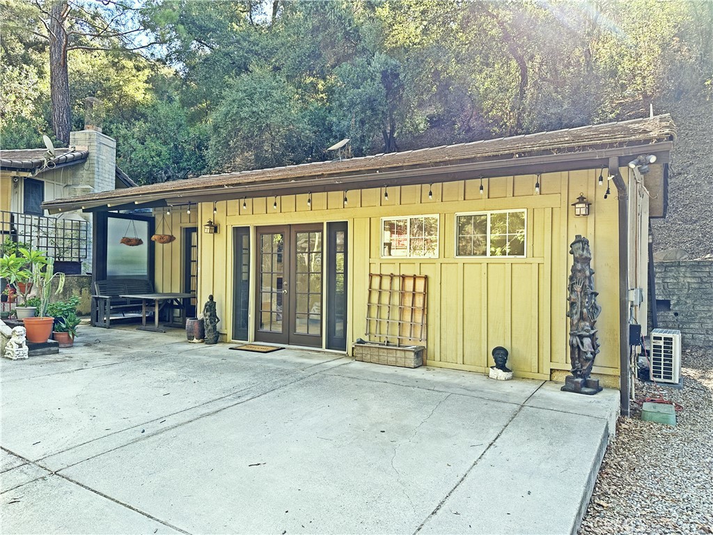 4580 Live Oak Canyon Road