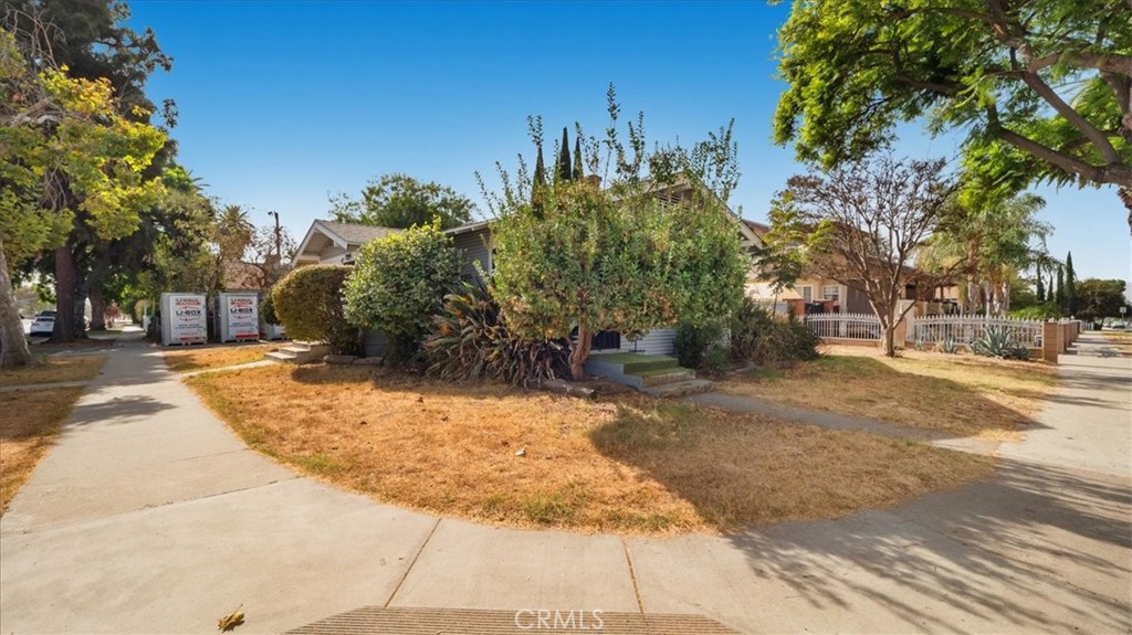 804 Laurel Avenue