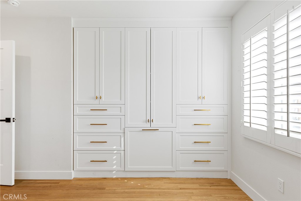 939 West Bonnie Brae Court