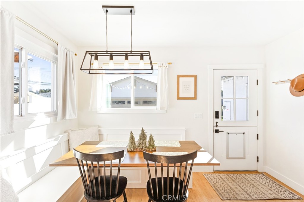 939 West Bonnie Brae Court