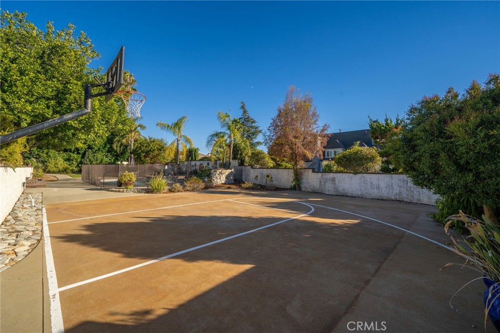 802 New Orleans Court