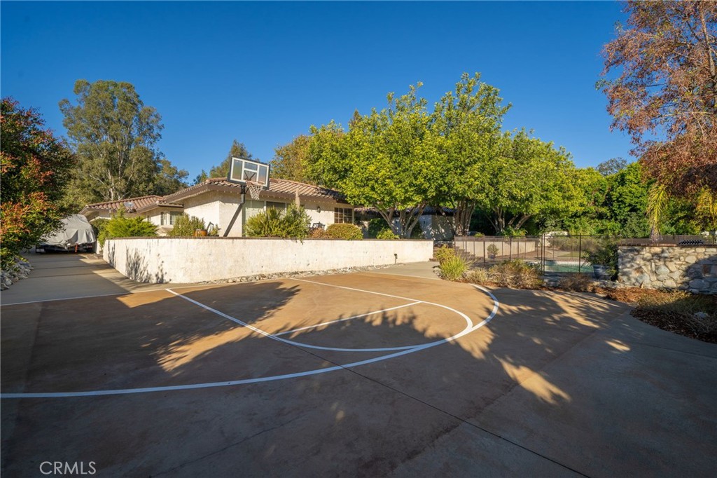 802 New Orleans Court