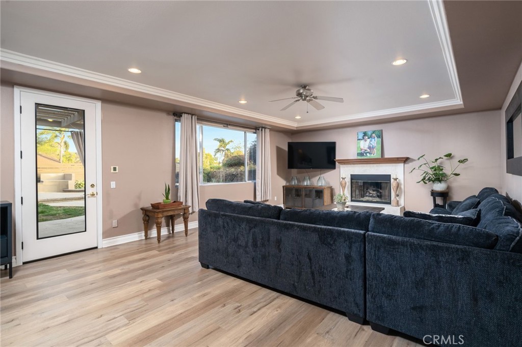 1470 N Pinebrook Avenue