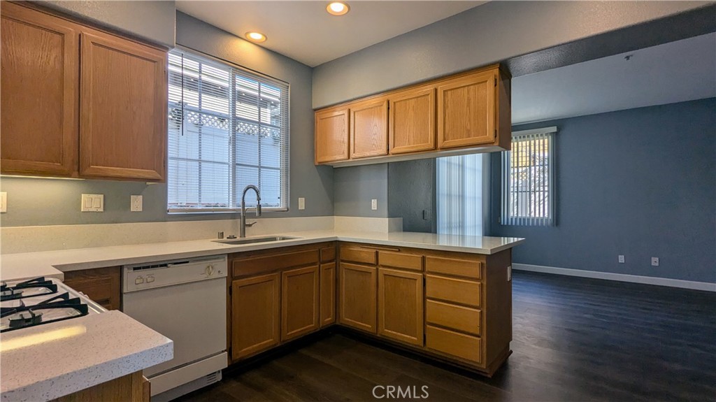 401 Middlebury Court