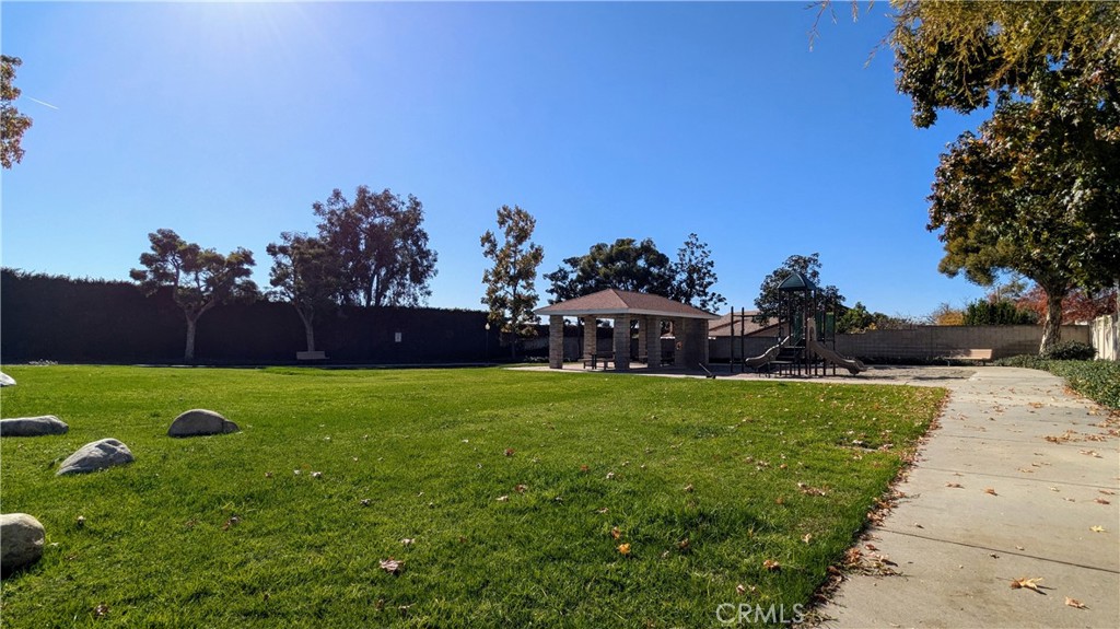 401 Middlebury Court