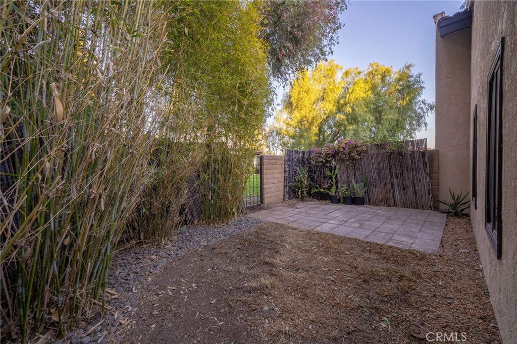 1911 Lockhaven Way