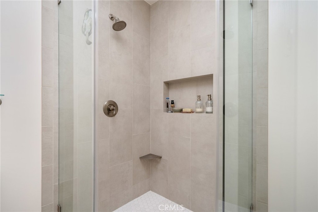 784 W 12th Street
