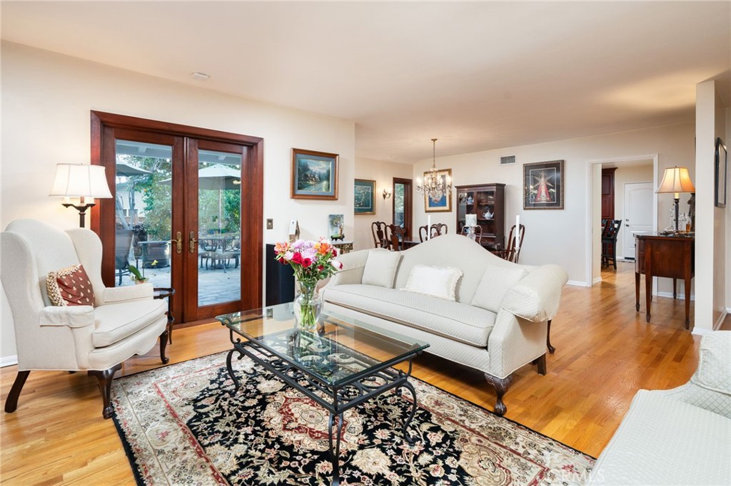 784 W 12th Street