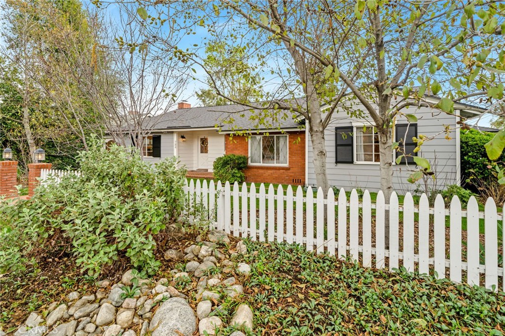 784 W 12th Street