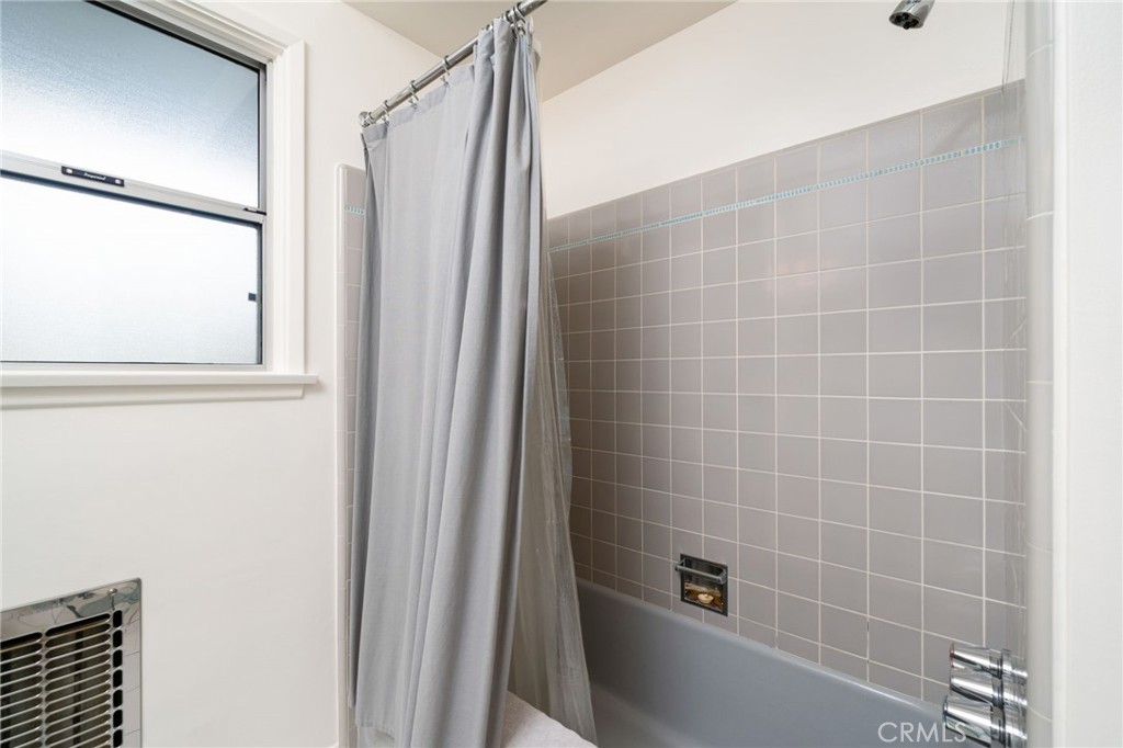 784 W 12th Street