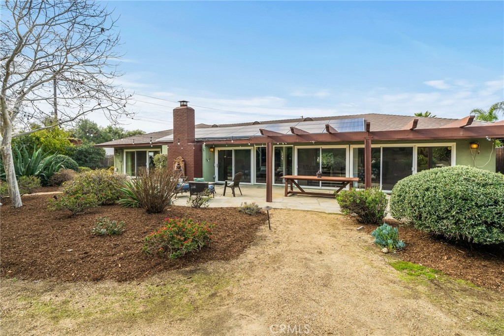 2116 N Villa Maria Road