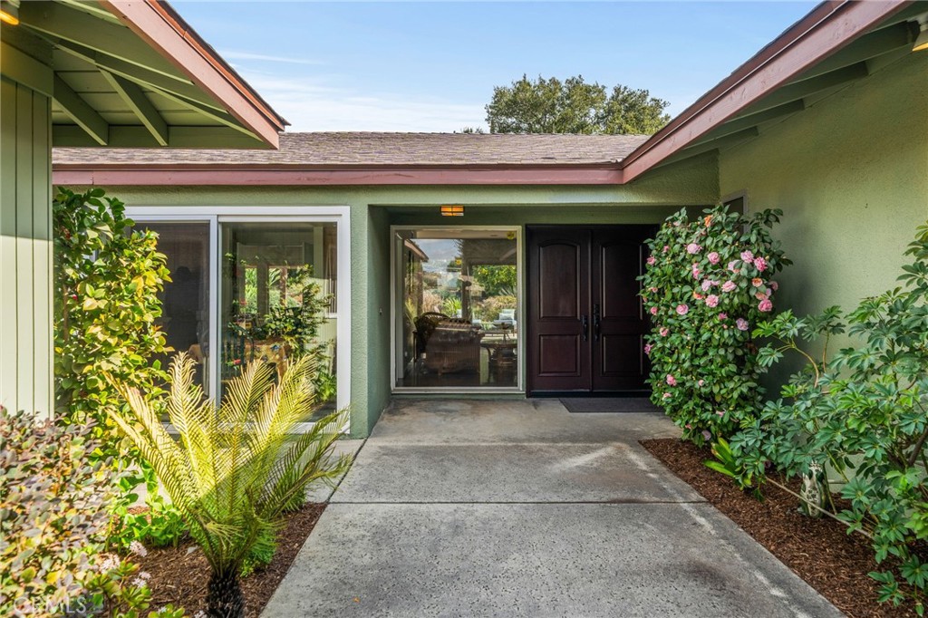 2116 N Villa Maria Road