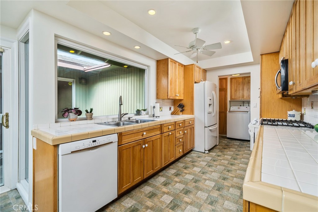 2116 N Villa Maria Road