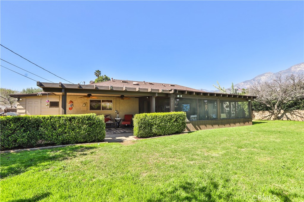 6355 Vineyard Avenue