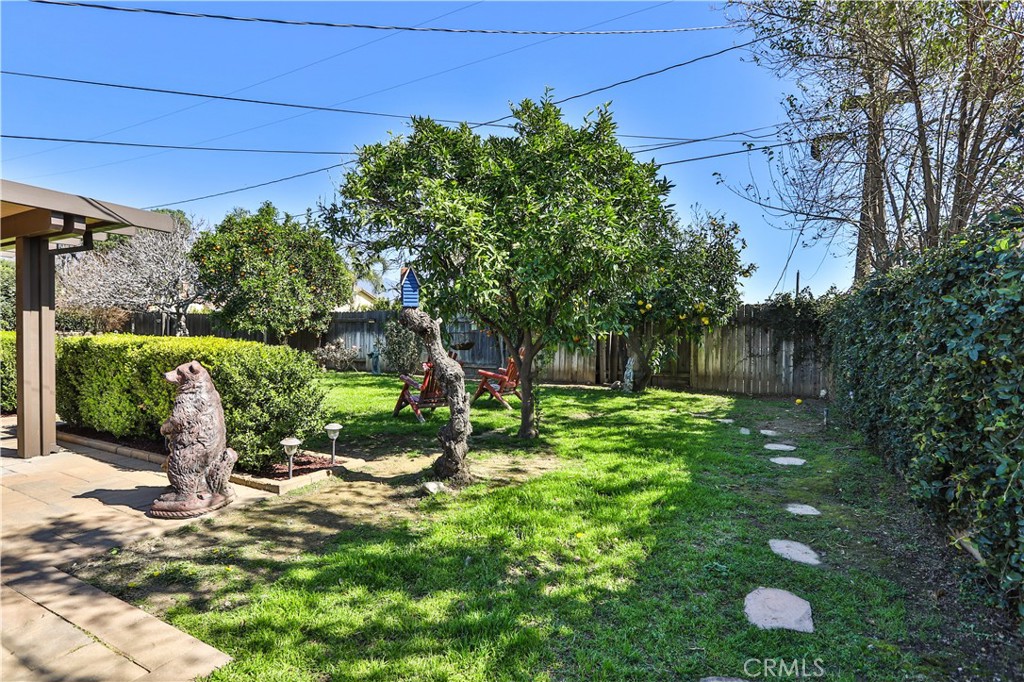 6355 Vineyard Avenue