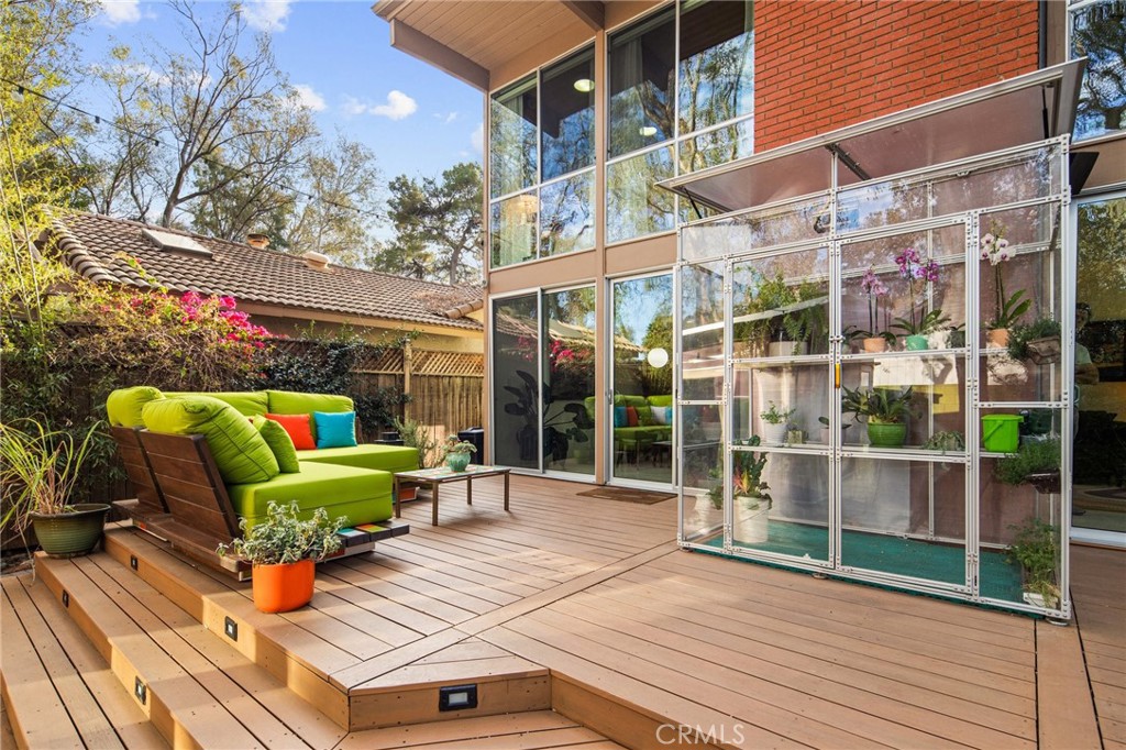 4736 Williams Avenue