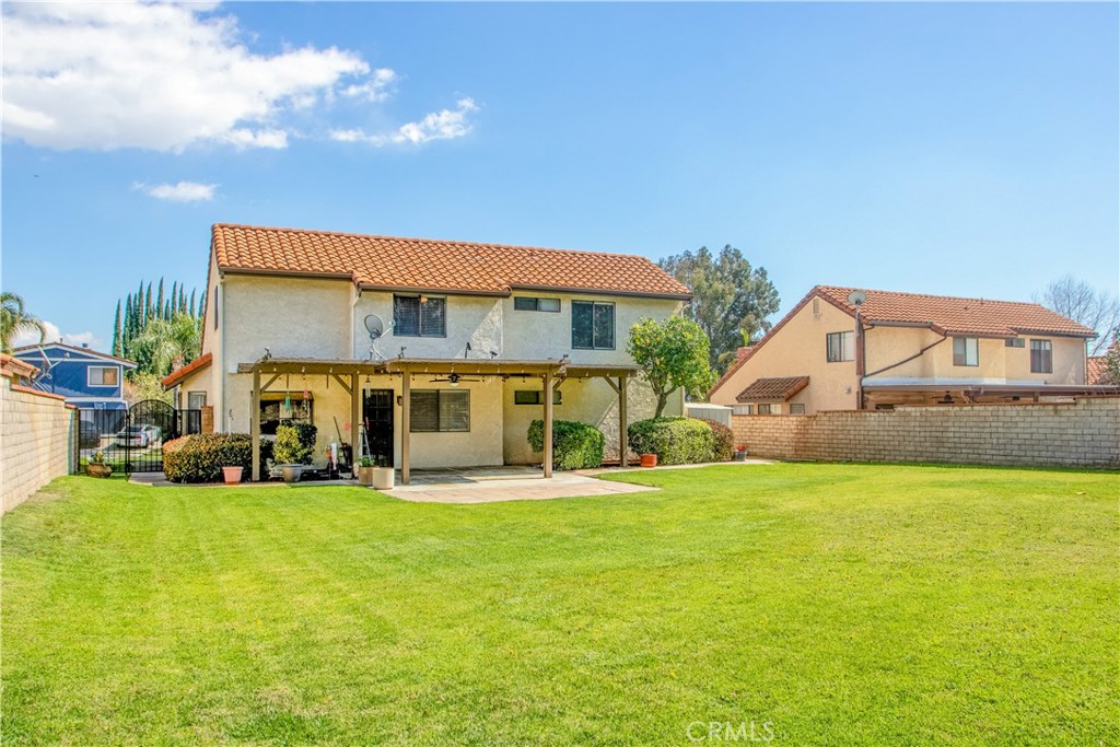 7740 Calle Clarin