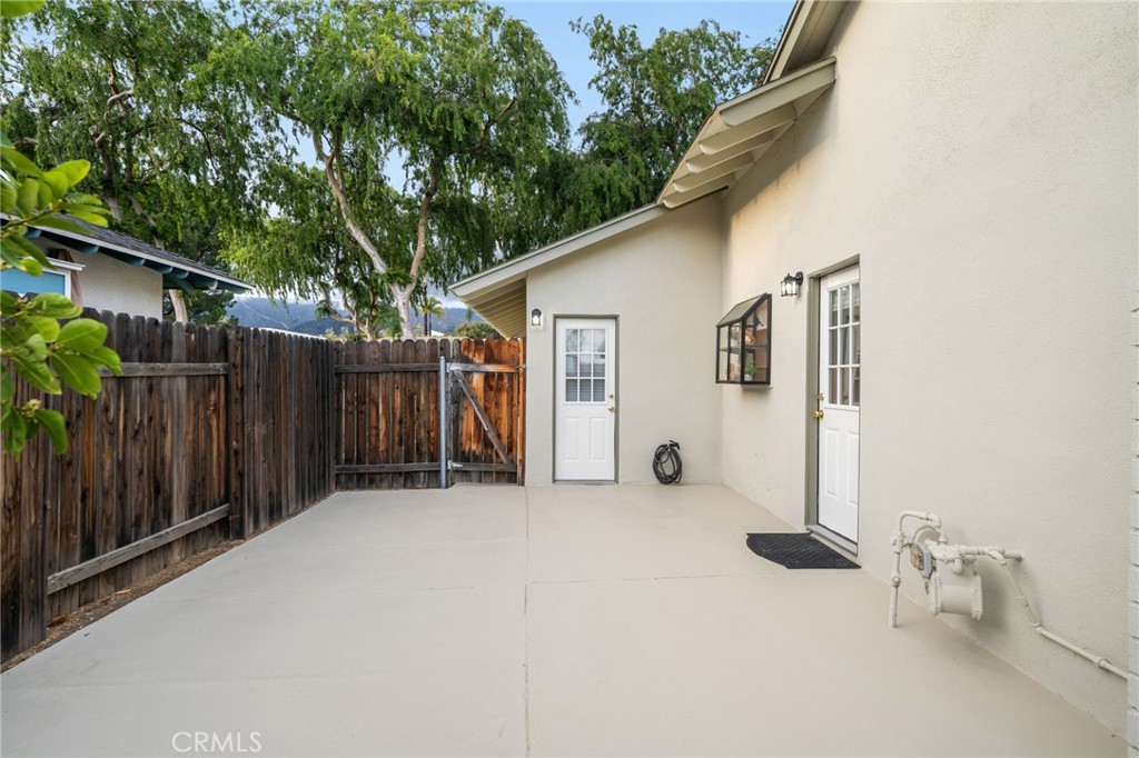 1278 W Winslow Street