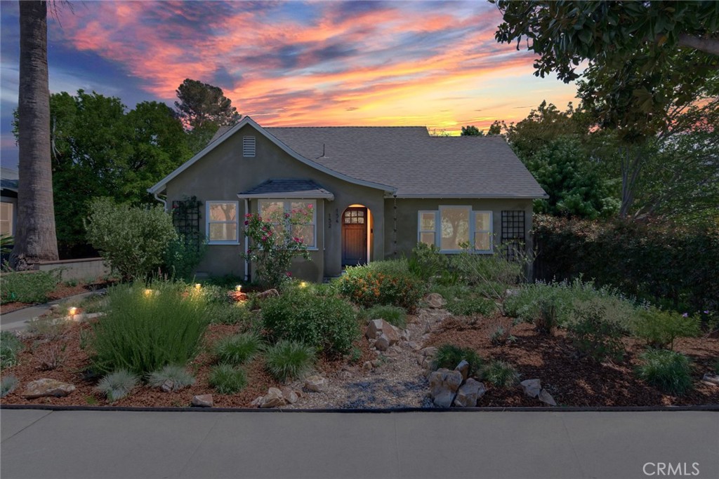 152 S Vista Bonita Avenue