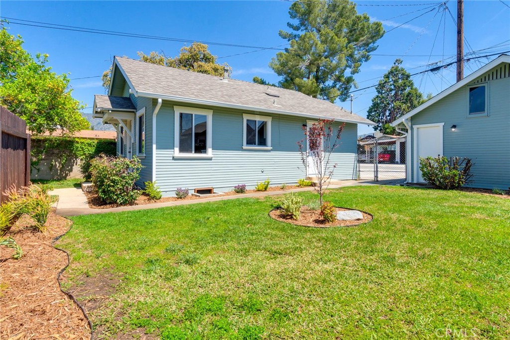 152 S Vista Bonita Avenue