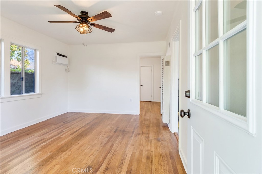 152 S Vista Bonita Avenue