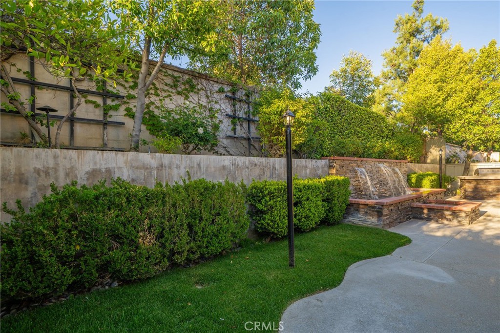 1347 Cole Lane