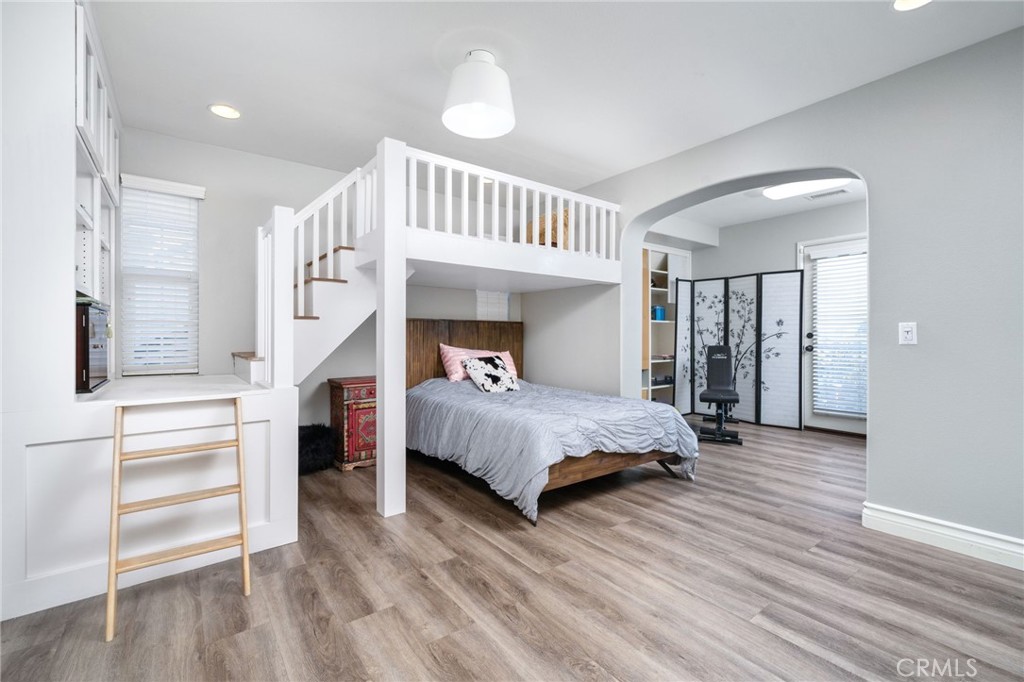 1347 Cole Lane